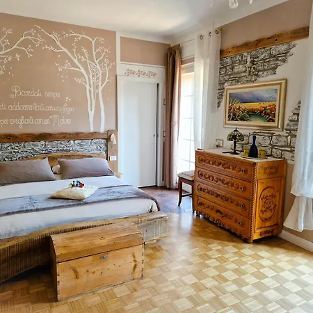 B&B Villa Paradiso Mezzana  Buitenkant foto